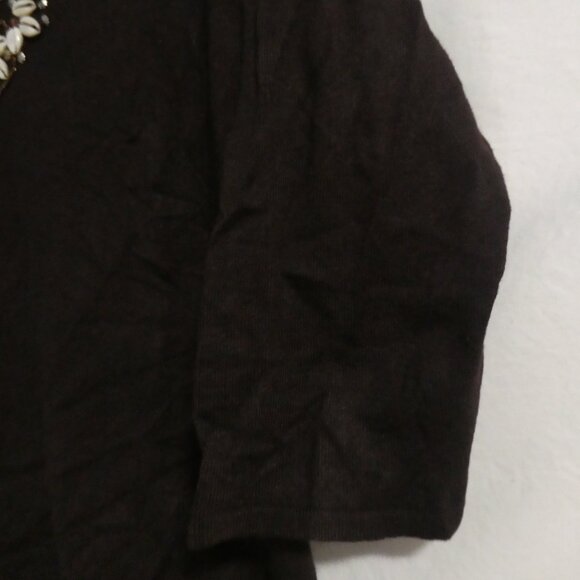 JESSICA | large | Brown V-Neck Sweater with Sequin & Sea Shell Floral Design - Picture 8 of 15